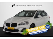 BMW 2-serie Active Tourer - 218i M Sport Head-Up Sportstoelen Stoelverwarming HiFi Camer