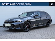 BMW 3-serie - 330e M Sport Automaat / Trekhaak / Panoramadak / Comfort Acc
