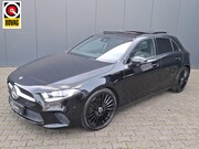 Mercedes-Benz A-klasse - 180 AUTOMAAT / PANODAK / 12 MAANDEN GARANTIE