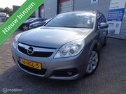 Opel Vectra - Wagon 1.8-16V Executive/Leer/Stoeverw/Lm velgen/PDC/ECC airc