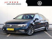 Volkswagen Passat - 1.5 TSI Elegance Business R 150 pk DSG | R-Line | Dealer ond