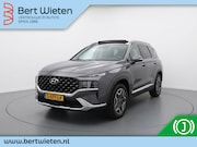 Hyundai Santa Fe - 1.6 T-GDI HEV Premium Plus Sky 7p. | Geen import | 7 Persoon