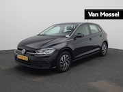 Volkswagen Polo - 1.0 TSI Life Business 95 PK | Navigatie | Climate Control | 