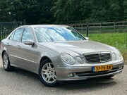 Mercedes-Benz E-klasse - 240 Avantgarde /Xenon/NAP/Automaat/Trekhaak