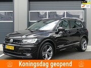 Volkswagen Tiguan - 1.5 TSI R-line ACT DSG / Automaat Groot Navi Digital Dashboa