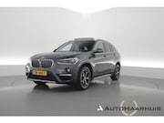BMW X1 - sDrive20i Orange Edition II | Rijklaar! | Navi | Cruise | Pa