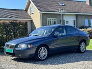 Volvo S60 - 2.4D 6 SPEED/SCHUIFDAK/XENON/LEDER