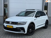 Volkswagen Tiguan - 1.5 TSI ACT R-line Pano Xenon org NL