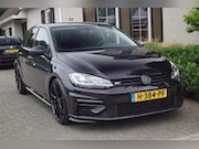 Volkswagen Golf - 1.5 TSI (150pk) DSG R-line LED/Keyless/Camera/Mass