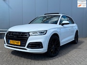 Audi Q5 - 50 TFSI-e Quattro S-edition | Panoramadak | Navigatie | Clim