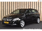 Mercedes-Benz B-klasse - 180 Ambition Automaat Trekhaak Panoramdak PDC Navi Clima Cru