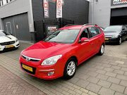 Hyundai i30 - CW 1.6i Style 2e Eigenaar Trekhaak Airco NAP APK