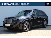 BMW iX1 - eDrive20 M Sport / Trekhaak / Sportstoelen / M Adaptief onde