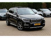 BMW X1 - sDrive20i Orange Edition II / 69.961 km / Trekhaak / Panoram