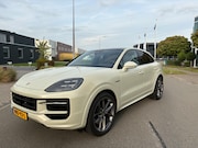 Porsche Cayenne Coupé - 3.0 E-Hybrid Individual Sport Chrono Head-up Bose Matrix Car