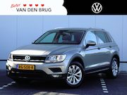 Volkswagen Tiguan - 1.4 TSI Comfortline Business 125pk | Eerste eigenaar | Navig