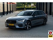 Volvo V90 - 2.0 T8 AWD R-Design *Pano* Vol* Dealer onderhouden*