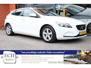 Volvo V40 - T3 Kinetic, Navi, PDC