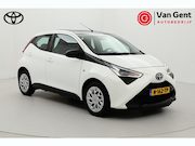Toyota Aygo - 1.0 VVT-i x-play | Apple Carplay / Android Auto | Airco | Ca
