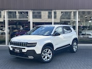 Jeep Avenger - 1.2T 100pk Altitude | JBL, Dodehoekherkenning, Keyless, Star
