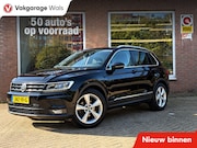 Volkswagen Tiguan - 1.5 TSI Comfortline Business | Carplay Navi | Trekhaak | Air