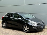 Kia Rio - 1.2 CVVT Design Edition | LED | Airco | Cruise | Stuurbed |