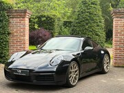 Porsche 911 - CARRERA Pano. Memory. Sport Chrono. Apple car