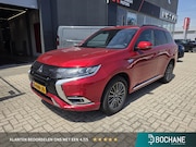 Mitsubishi Outlander - 2.4 PHEV S-Edition | Leer | Schuifdak | Navigatie |