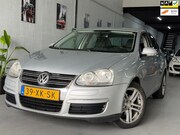 Volkswagen Jetta - 1.6 Trendline/ AUTOMAAT/ nap/ 1jaar apk/ airco/ EL-ramen/ ze