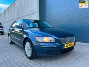 Volvo V50 - 2.4i AUT CLIMA PDC NAP