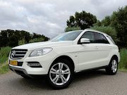 Mercedes-Benz M-Klasse - 350 Automaat | Schuif-/Kanteldak | Leder | Clima | Stoelverw