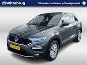 Volkswagen T-Roc - 1.0 TSI Style / TREKHAAK/ ADAPTIVE CRUISE/ APP-CONNECT/ PARK