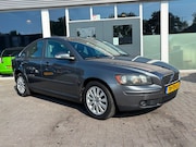 Volvo S40 - 2.4 Edition I Automaat / Airco / Cruise control / L.m Velgen