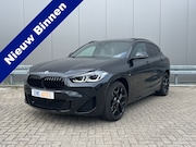 BMW X2 - xDrive25e High Executive M-Pakket / Pano / Vol Leder / Haed-