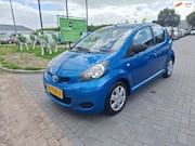 Toyota Aygo - 1.0-12V Now / Super zuinig / APK april 2027