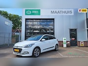 Hyundai i20 - 1.2 HP i-Motion Premium panorama dak-stoel verwarming