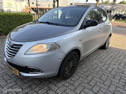 Lancia Ypsilon - 0.9 TwinAir Platinum*cruise*climate*p-sensor