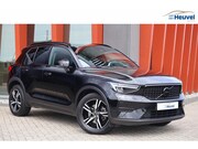 Volvo XC40 - B3 Plus Dark | Stoelverwarming | Trekhaak | Parkeercamera | 