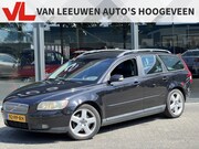 Volvo V50 - 2.4i Momentum | Lees tekst | Airco | Cruise | Trekhaak