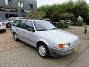 Volkswagen Passat - Variant 1.8 CL Edition Geen Apk Automaat