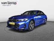 BMW 3-serie - 320e M-SPORT | PORTIMAO BLUE | LED | NL AUTO NAP