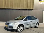 Ford Focus - 1.6-16V Champion | Airco | Distri vv | Koppeling v