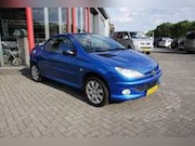 Peugeot 206 - CC 1.6-16V NIEUWE APK Dak werkt niet