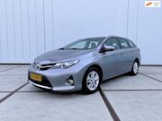 Toyota Auris - Touring Sports 1.8 Hybrid Clima - Lm velgen - navi - bluetoo