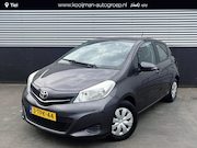 Toyota Yaris - 1.0 VVT-i Now Airco, 5-deurs, 1e eign. NL-auto, metallic lak