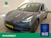 Tesla Model 3 - 60 kWh 238pk Standard RWD Plus | SOH 89% | 18" Velgen | Midn