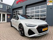Audi RS6 - Avant RS 6 TFSI quattro / Pano / Top View / Soft Close / 4WS