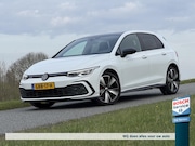 Volkswagen Golf - 1.4 eHybrid GTE 245PK / Sfeer / Virtual Cockpit / Keyless /