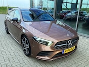 Mercedes-Benz A-klasse - 180 Business Solution AMG AMG / Pano / Multiebeam / Ambiant.