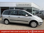 Volkswagen Sharan - 2.0 Trendline, 7 persoons, climatronic, cruisecontrol, trekh